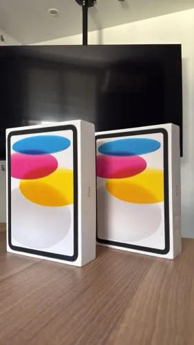 iPad 11 128G lacrado