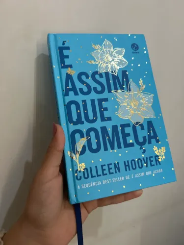 Livro - é assim que começa, edição de luxo - novo e sem marcas de uso