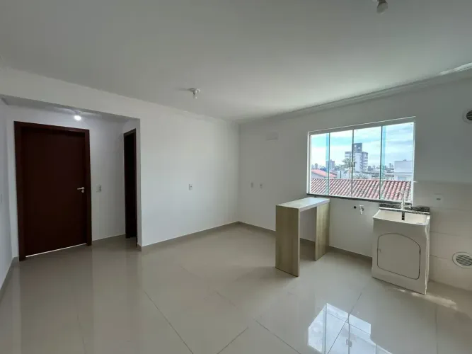 Apartamento com 01 Dormitório no Bairro São Vicente