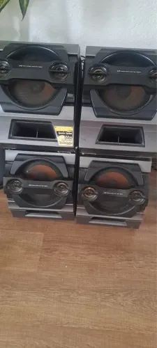 Aparelho de som, com caixas. Alta potência