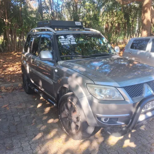 Mitsubishi Pajero TR4 2.0/ 2.0 Flex 16V 4X4 Mec. 2012
