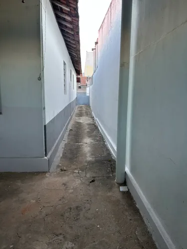Aluguel bem localizado