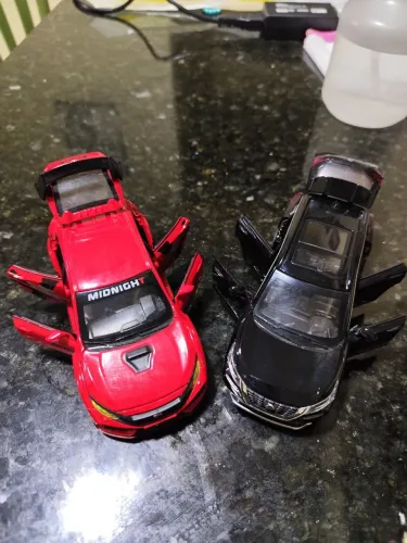 Carros coleção escala 1/32