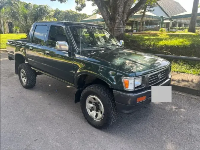 Toyota Hilux CD SR5 4X4 2.8 Diesel 2001