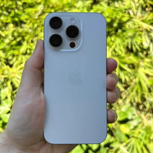 iPhone 15 Pro 128GB Branco Titânio