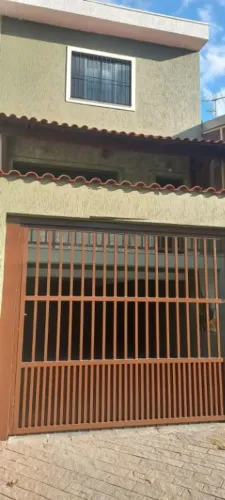 Sobrado a venda com 3 dormitórios Km 18, OSASCO