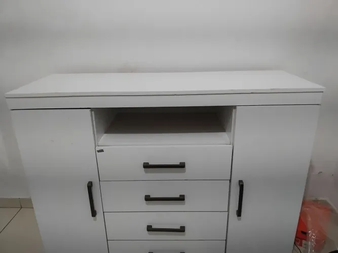 Cômoda 200 reais 