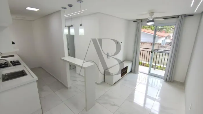 Apartamento com 2 Quartos e 1 banheiro para Alugar, 41 m²