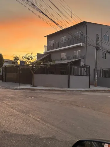 Prédio Rendendo R$ 13.700,00 / Mês com apenas 6 Unidades Alugadas