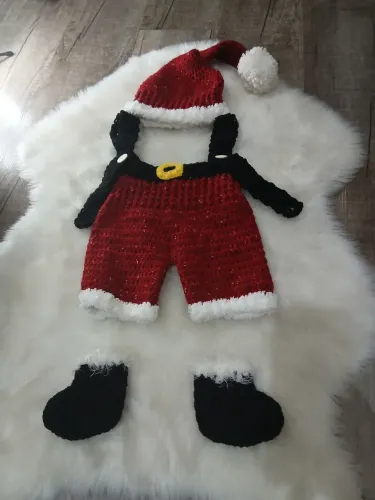 Fantasia Infantil de Natal de Crochê Menino de 6 a 12 meses.