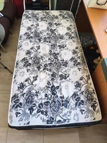 Cama de solteiro 