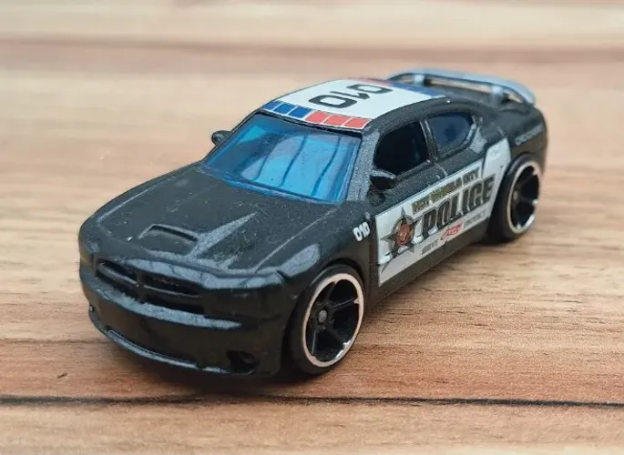 Hot Wheels Dodge Charger SRT8 - HW City Works Series 2010 (Loose)