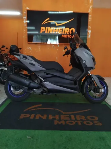 Xmax 250 ABS 2022