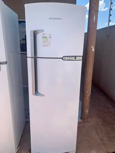 Vendo geladeira Brastemp frosfree