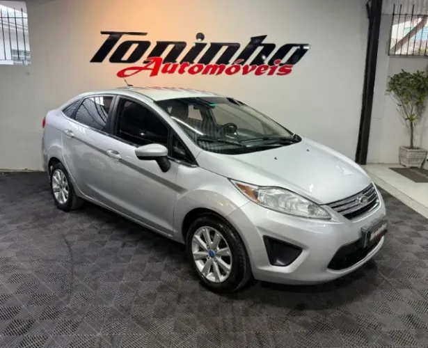 Ford Fiesta Sedan SE 1.6 16V Flex 4P 2013