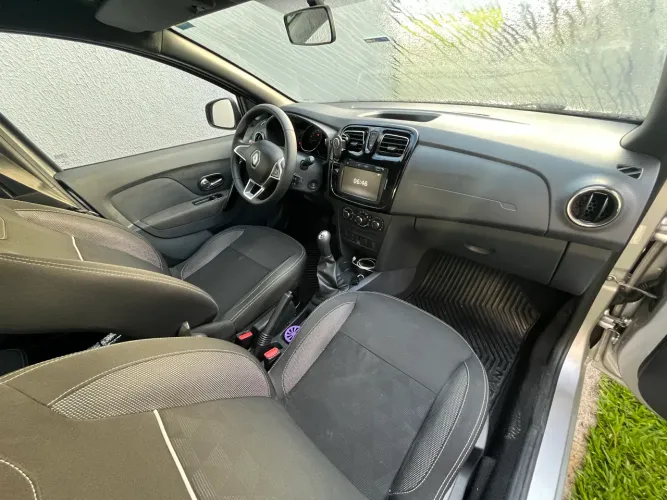 Renault Logan Zen Flex 1.0 12V 4P Mec. 2021