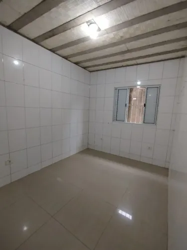 Alugo Quarto , cozinha e banheiro vila Sônia