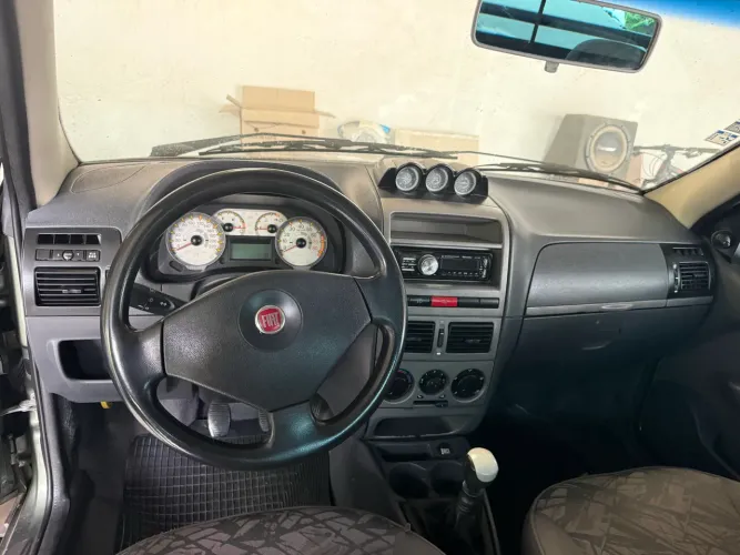 Fiat Strada Adventure 1.8/ 1.8 Locker Flex CE 2009