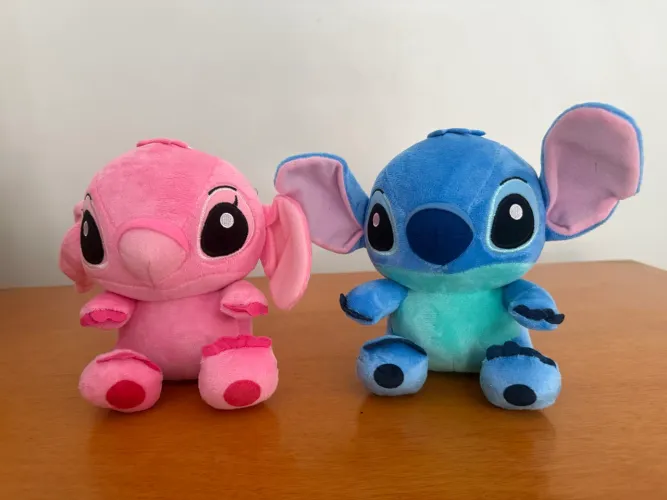 Stich e Angel em pelúcia