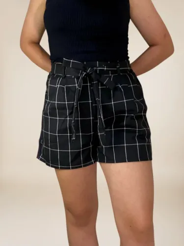 Shorts alfaiataria xadrez tam 42