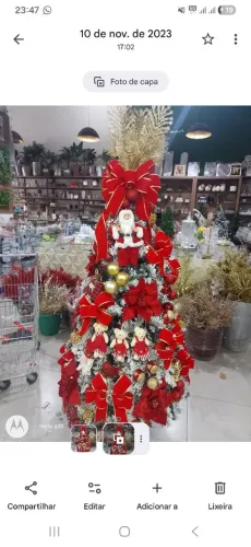 Árvore de Natal montada