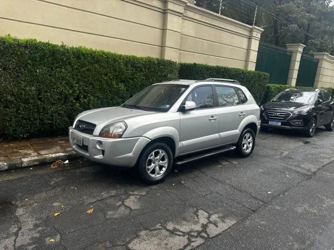 Hyundai Tucson 2.0 16V Aut. 2011