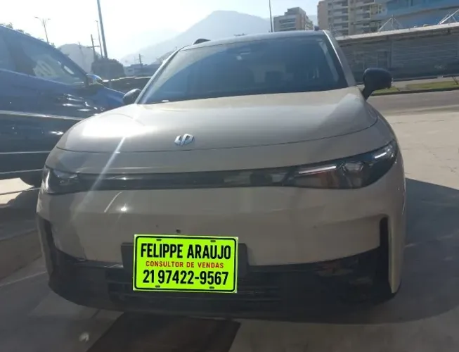 Leapmotor C10 REEV (Híbrido) 2026
