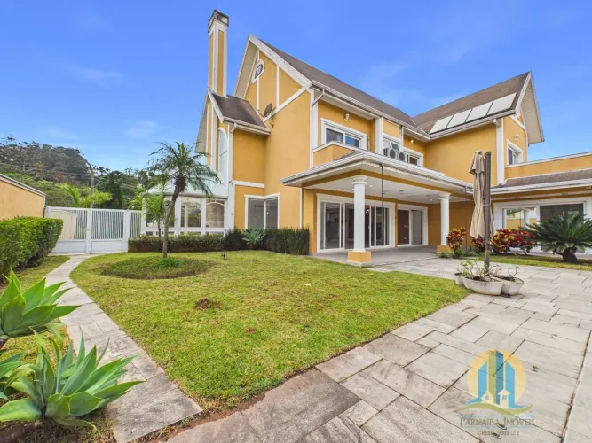 CASA DE ALTO PADRÃO PARA LOCAÇÃO  TAMBORÉ 1