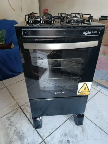Fogão em excelente estado. Faço entrega
