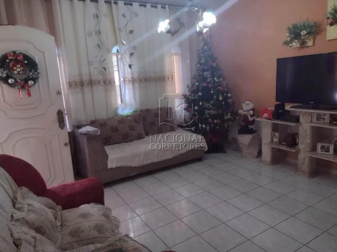 Sobrado à venda no Parque das Nações 210m², 3 dormitórios, suíte com varanda e salão de f