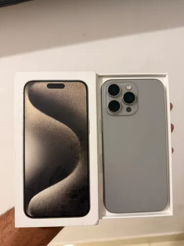 15 pro Max 256 GB