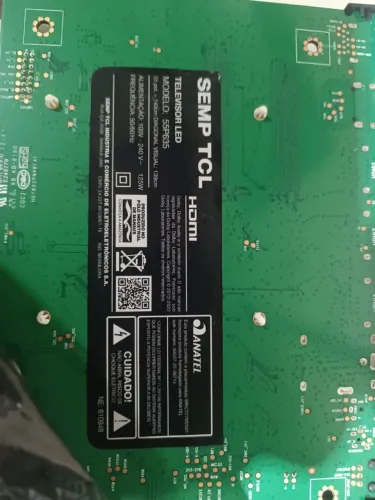 Vende se tv tcl