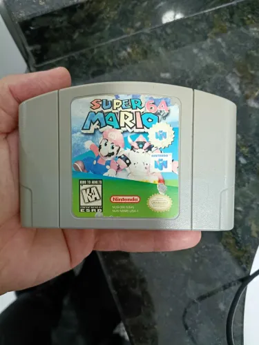 SUPER MARIO 64
