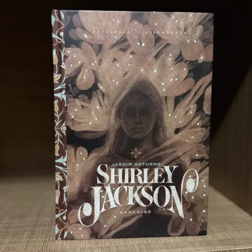 Livro Jardim Noturno - Antologia de contos de Shirley Jackson (Darkside)
