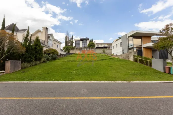 Terreno de 745 m² à Venda no Condomínio Alphaville Graciosa | Alphaville Pinhais