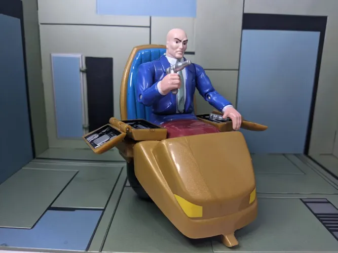 Professor Charles Xavier com Cadeira Flutuante - X Men - Toybiz 1993 (Marvel Legends)