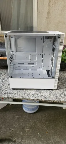 Hardware e periféricos.