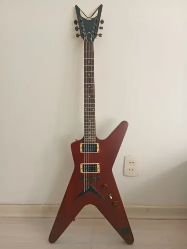 Guitarra Dean ML x Mahogany