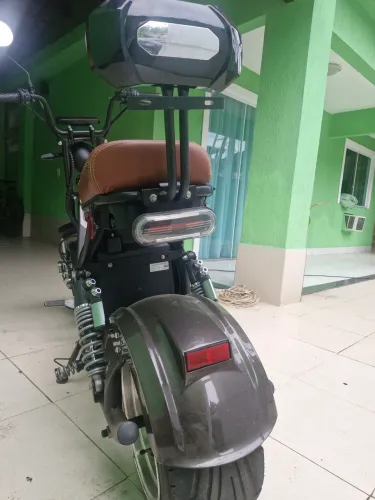 Moto praticamente zero km ...3000w a mais potência 