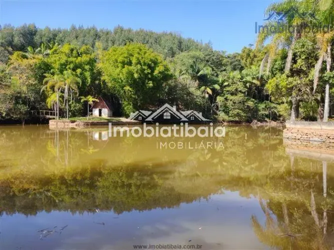 Haras cinematográfico em Atibaia Bairro do Portão - 237.000 m²