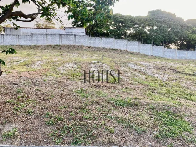 Terreno à venda em Sorocaba, com 318m² | Condomínio de alto padrão Residencial Renaissance