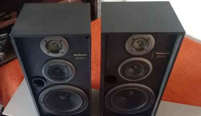 CAIXAS ACUSTICAS TECNICS SB -LX 50 IMPECÁVEIS
