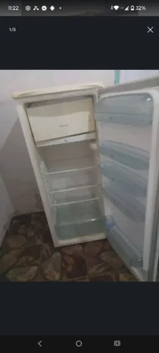 GELADEIRA ELETROLUX 400 REAIS
