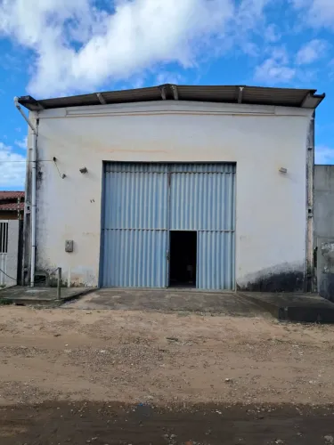 GALPÃO COMERCIAL À VENDA