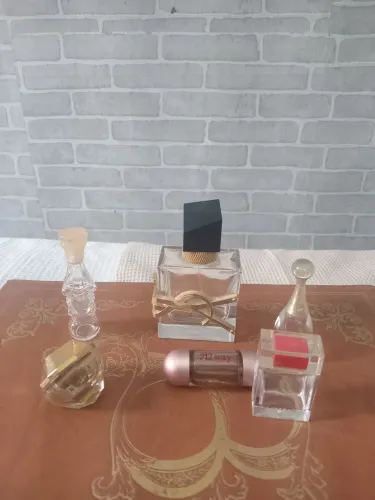 Vidros de perfume vazio original 