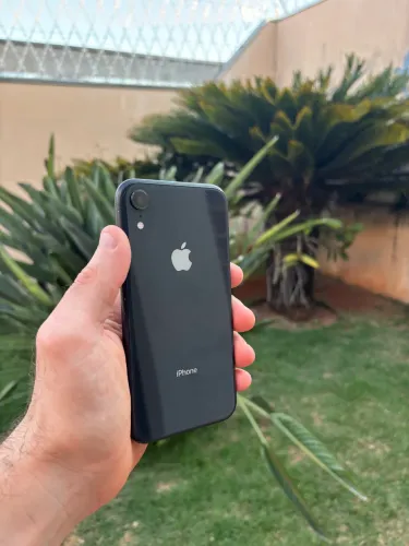 iPhone XR 64 gb