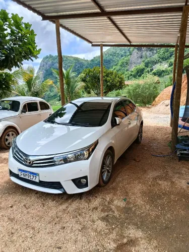 Toyota Corolla Altis 2.0 Flex 16V Aut. 2016