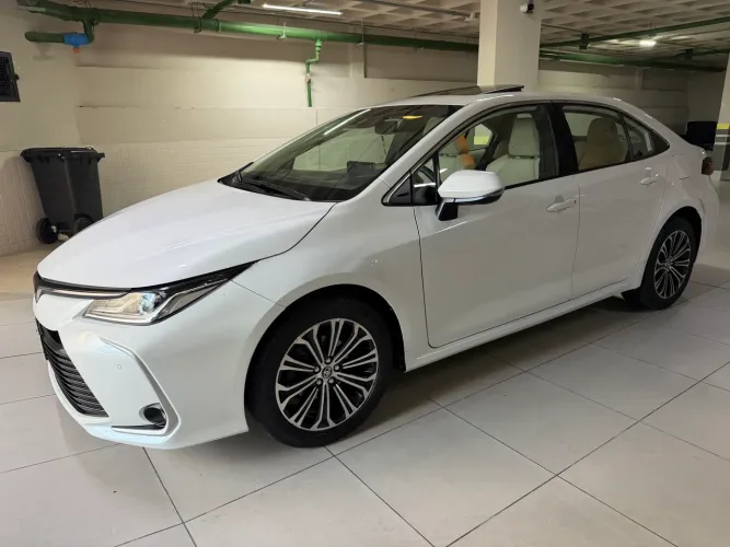 Toyota Corolla Altis 2.0 Flex 16V Aut. 2022