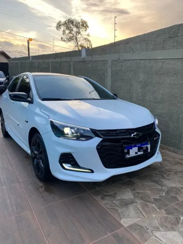 Chevrolet Onix RS 1.0 TB 12V Flex Aut. 4P 2021