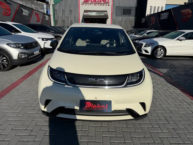 BYD Dolphin EV (Elétrico) 2026